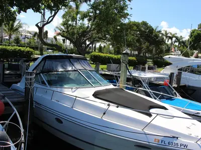 2005 Cruisers 340 Express