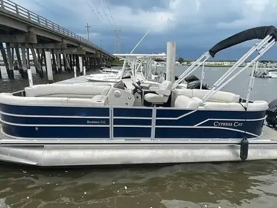 2023 Cypress Cay 232