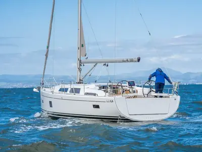 2023 Hanse 388