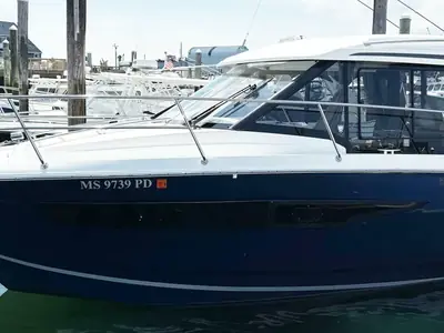 2020 Jeanneau NC 895