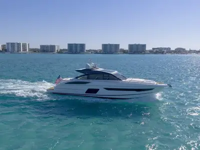 2016 Princess V58