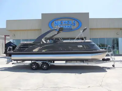 Bennington Pontoons 25 QXFBA