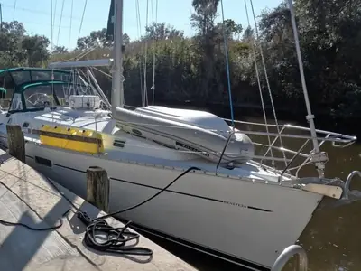 2000 Beneteau Oceanis Clipper 361