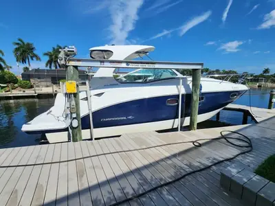 2012 Chaparral 310 Signature