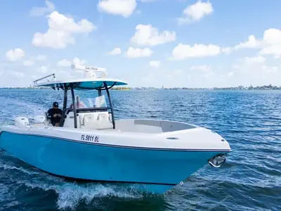 Century 3200 Center Console