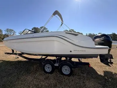 2023 Bayliner DX2200