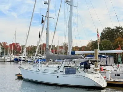 1990 Beneteau FIRST 38.5 RA