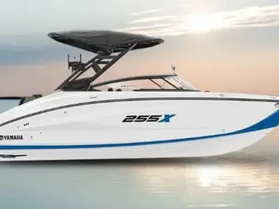 Yamaha 255XE