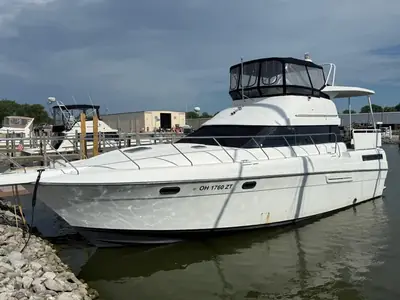 1992 Silverton Motor Yacht