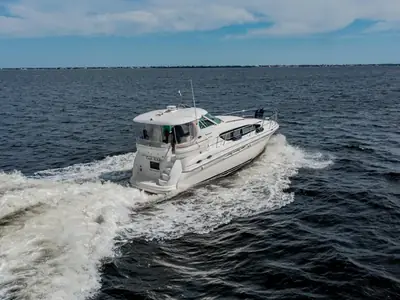 2003 Sea Ray 390 MOTOR YACHT