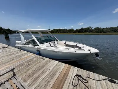 Chaparral 300 OSX