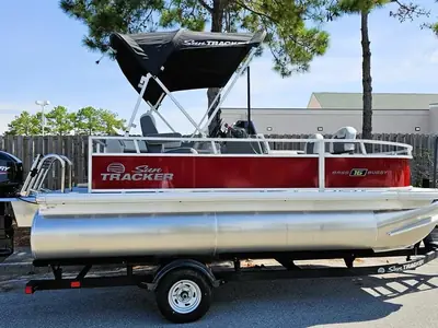 2026 Sun Tracker BASS BUGGY 16 XL SELECT
