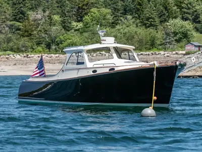 2001 hinckley 36 Picnic Boat