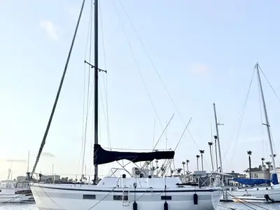 Coronado 35