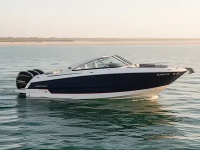 2017 Monterey 298 SS