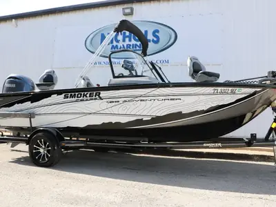 Smoker-Craft ADVENTURER 188 T