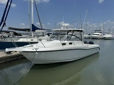 Boston Whaler 305 Conquest