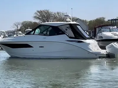 2023 Sea Ray Sundancer 320