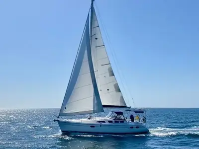 2004 Hunter 38