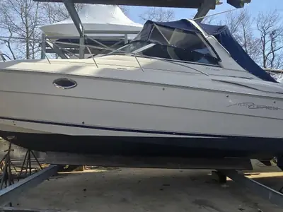 2002 Monterey 322 Cruiser