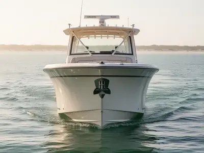 2016 Grady-White Freedom 307