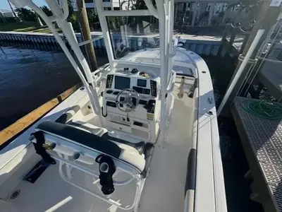 Robalo 246 Cayman