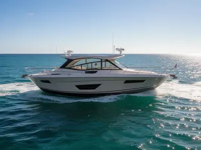2023 Regal 38 Grande Coupe