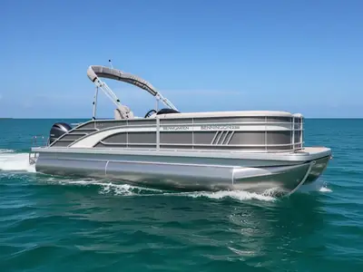 2023 Bennington 23 LSB
