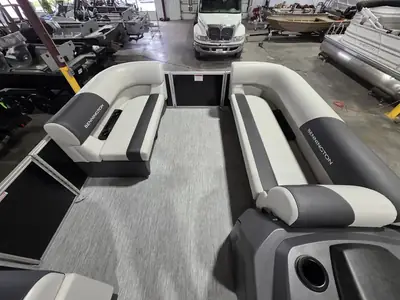 Bennington Pontoons 20 SL
