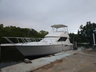 Hatteras 39 CONVERTIBLE