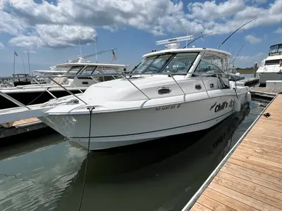 Boston Whaler 345 Conquest