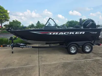 2026 Tracker Pro Guide V-175 Combo