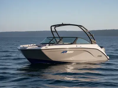2026 Yamaha AR220