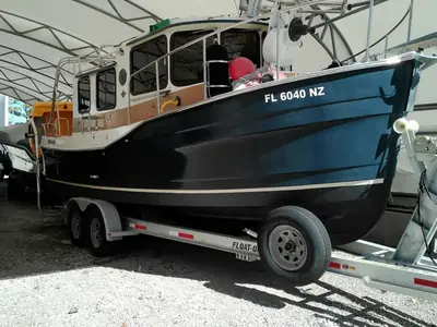 2010 Ranger Tugs R-25