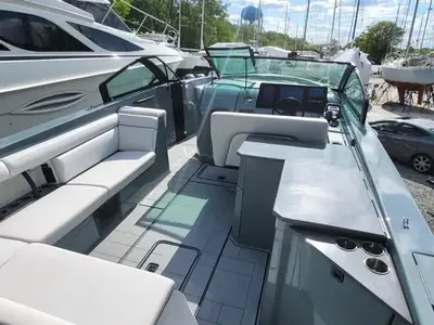 2023 Aviara 32