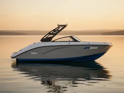 2026 Yamaha AR220