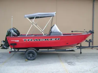 2026 Tracker PRO GUIDE V-16 WT