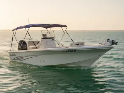 2011 Nautic Star 2110 SPORT BAY