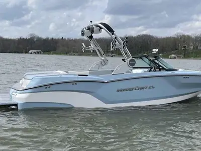 MasterCraft NXT23