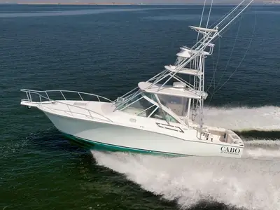 2006 Cabo 32 Express