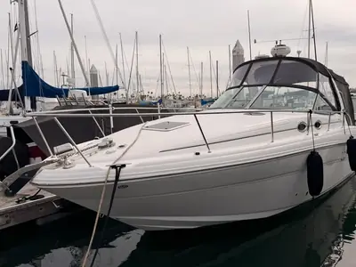 2005 Sea Ray Sundancer 300