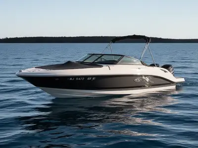 2013 Sea Ray SLX 230