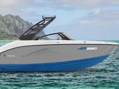 Yamaha AR220