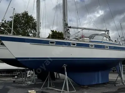 Hallberg - Rassy 38