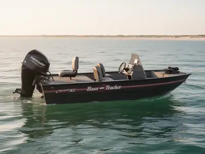 2023 Tracker Bass Tracker Classic XL