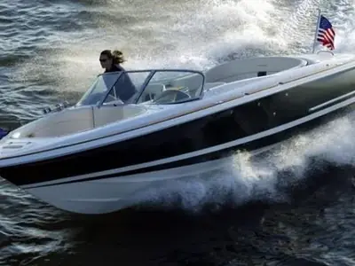 2008 Chris-Craft 25 LAUNCH