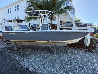 2021 Tidewater 2500 Carolina Bay
