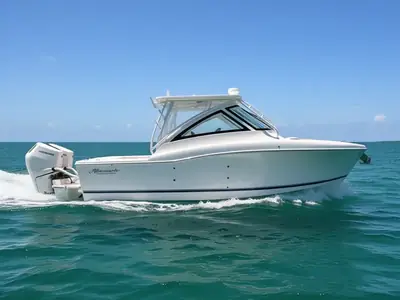 2024 Albemarle 31 Dual Console