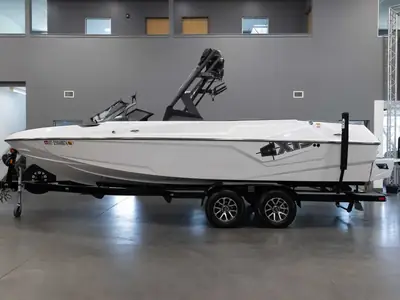 Axis Wake Research T23