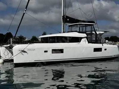  Lagoon 42